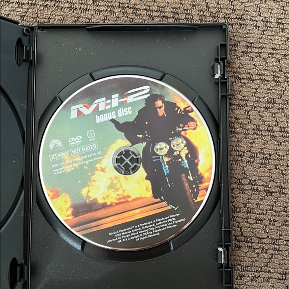 Mission: Impossible 2 DVD Widescreen Edition - Picture 4 of 4